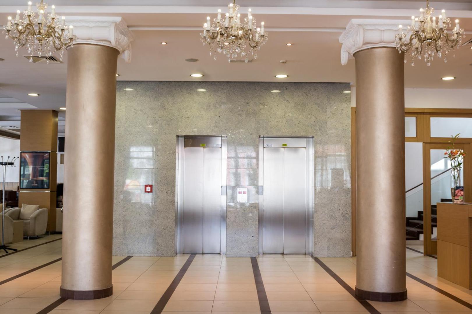 Hotel Vojvodina Zrenjanin Luaran gambar