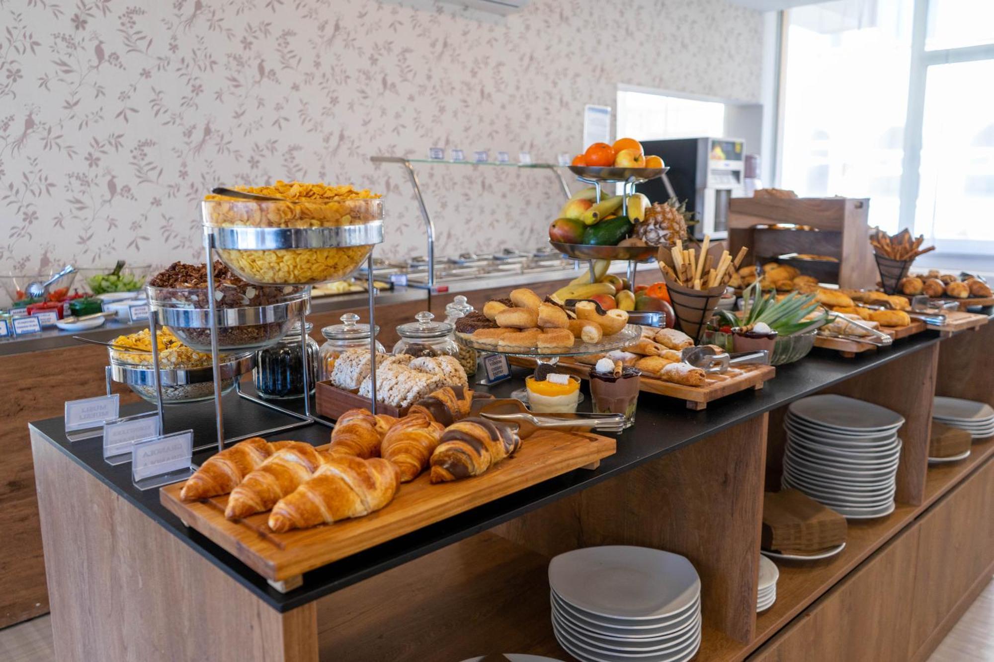 Hotel Vojvodina Zrenjanin Luaran gambar