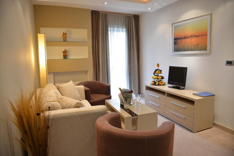 Hotel Vojvodina Zrenjanin Luaran gambar