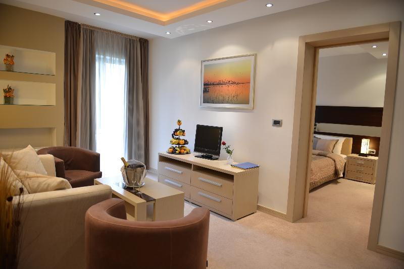 Hotel Vojvodina Zrenjanin Luaran gambar